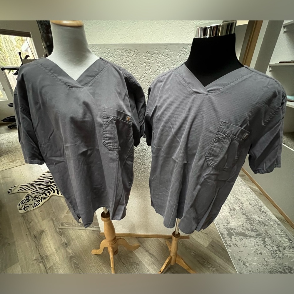 Carhartt Lot of Two- Men's  V-Neck Scrub Size Latge